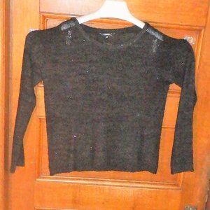 Fashionable *** Pullover / Scoop Neckline *** Wear Alone or Over Something